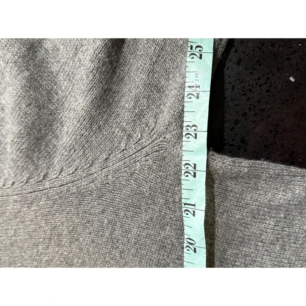 Marc Ecko Cut & Sew Mens Grey Wool Blend Corduroy Patch‎ Mock Neck Sweater XL